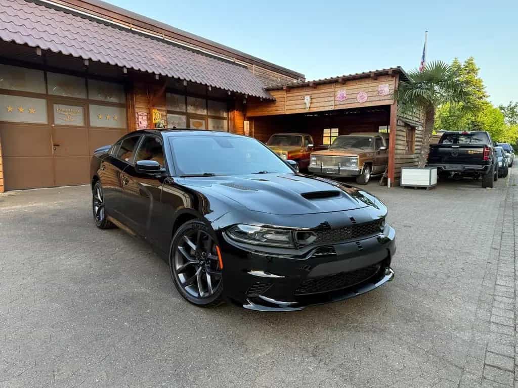 Dodge Charger V8 R/T*VOLL*LEDER*LED*PDC*KAMERA*20 ZOLL*GARANTI 06/2020-photo-11