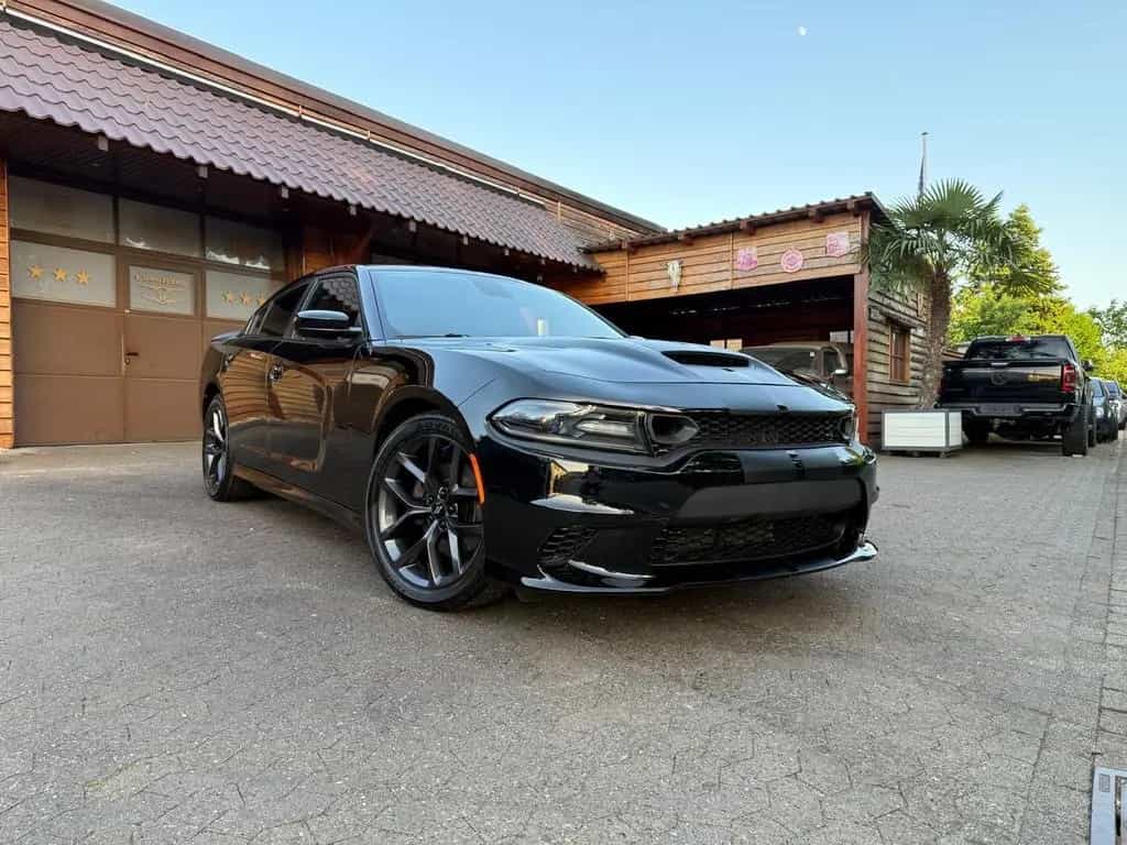 Dodge Charger V8 R/T*VOLL*LEDER*LED*PDC*KAMERA*20 ZOLL*GARANTI 06/2020-photo-13