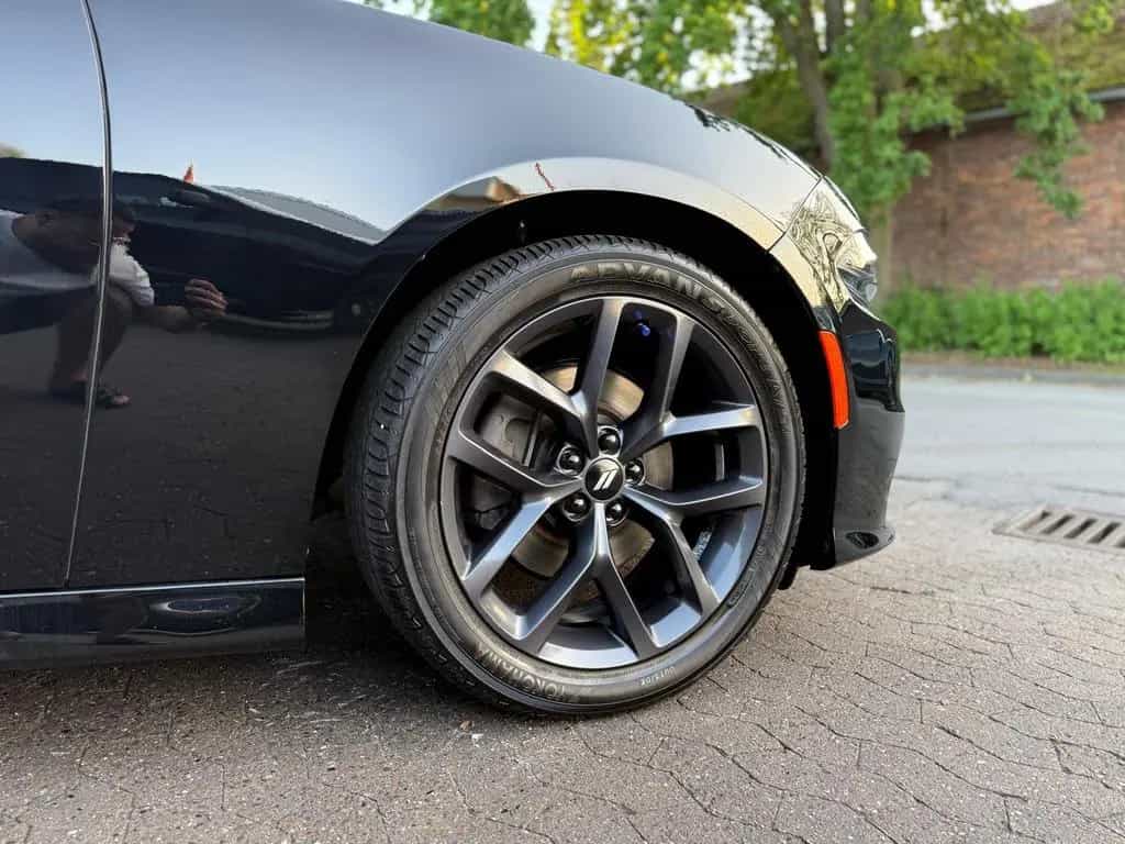 Dodge Charger V8 R/T*VOLL*LEDER*LED*PDC*KAMERA*20 ZOLL*GARANTI 06/2020-photo-18