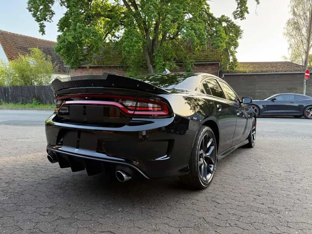 Dodge Charger V8 R/T*VOLL*LEDER*LED*PDC*KAMERA*20 ZOLL*GARANTI 06/2020-photo-22