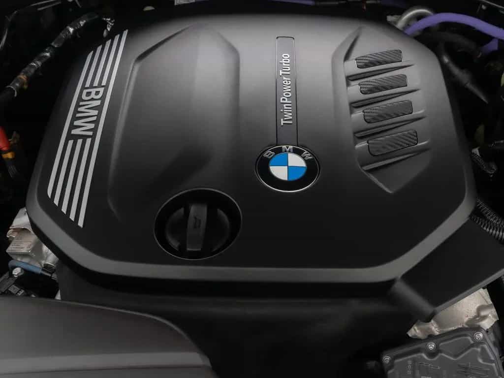 BMW 320 d M Sport DAB Kamera Alarm Komfort Individual 02/2022-photo-14