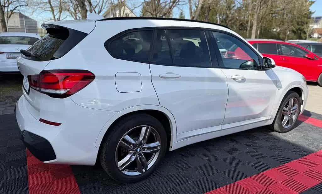 BMW X1 sDrive 18 i M SPORT*HUD*KAM*LEDER 02/2022-photo-11