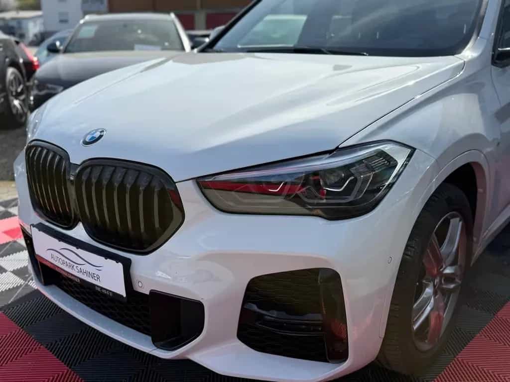 BMW X1 sDrive 18 i M SPORT*HUD*KAM*LEDER 02/2022-photo-3