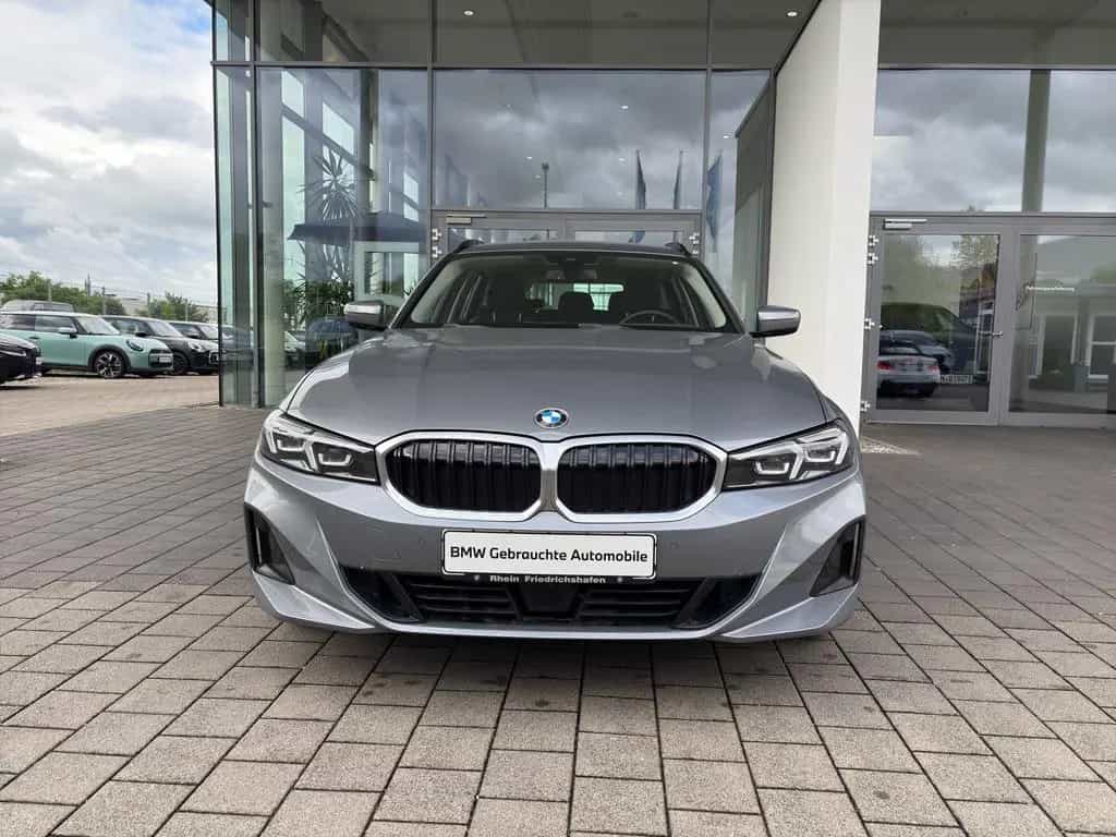 BMW 320 d Touring ACC DrivingAssist Fernlichtassist 03/2023-photo-3
