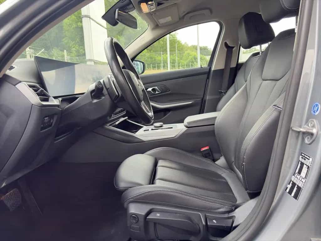 BMW 320 d Touring ACC DrivingAssist Fernlichtassist 03/2023-photo-6