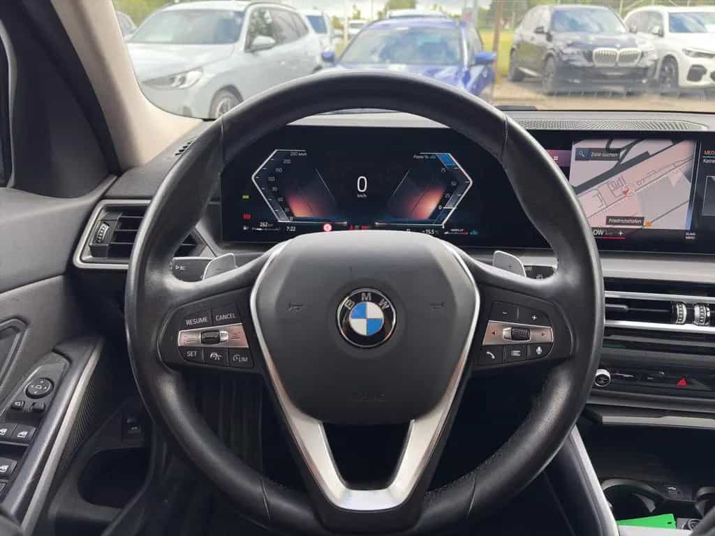 BMW 320 d Touring ACC DrivingAssist Fernlichtassist 03/2023-photo-9
