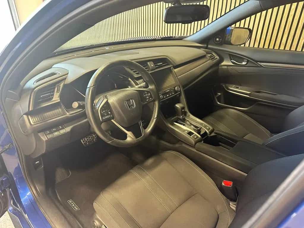Honda Civic 1.5 i-VTEC CVT TURBO Sport Plus LED|Pano|A 12/2019-photo-5