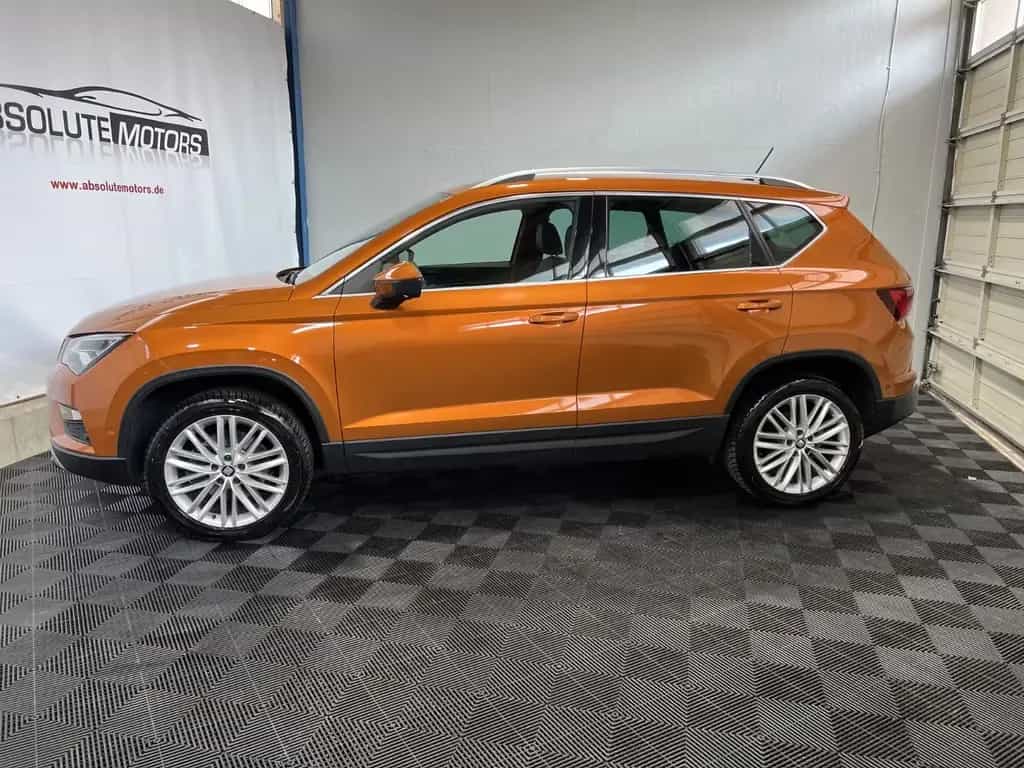 Seat Ateca 1,4TSI Xcellence Autom *StdHzg *ACC 05/2017-photo-1
