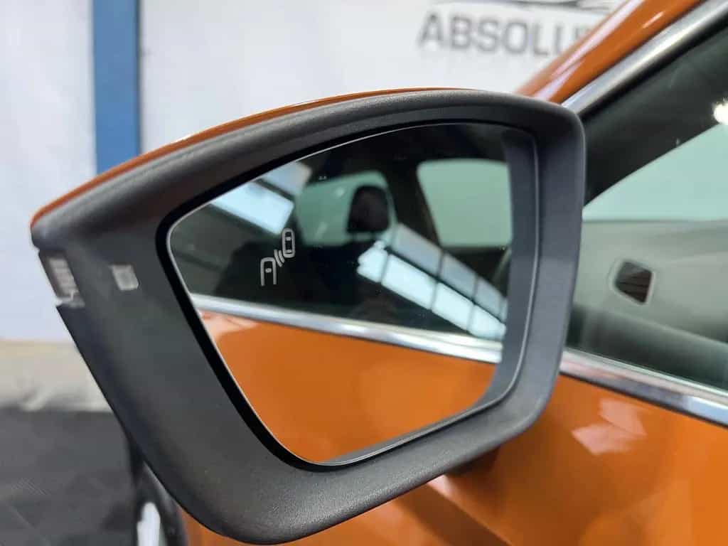 Seat Ateca 1,4TSI Xcellence Autom *StdHzg *ACC 05/2017-photo-18