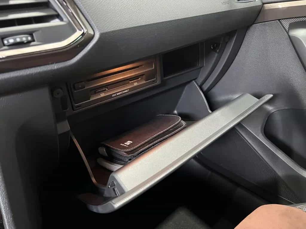 Seat Ateca 1,4TSI Xcellence Autom *StdHzg *ACC 05/2017-photo-32