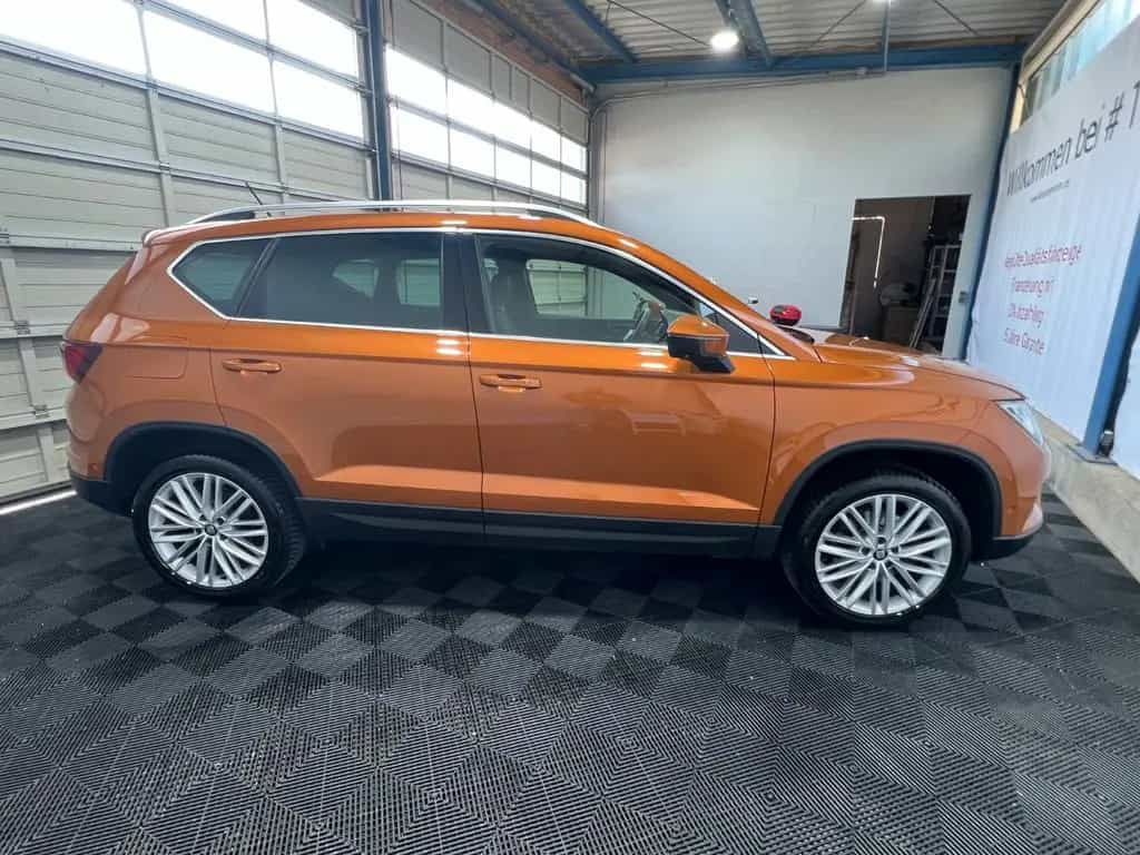 Seat Ateca 1,4TSI Xcellence Autom *StdHzg *ACC 05/2017-photo-6