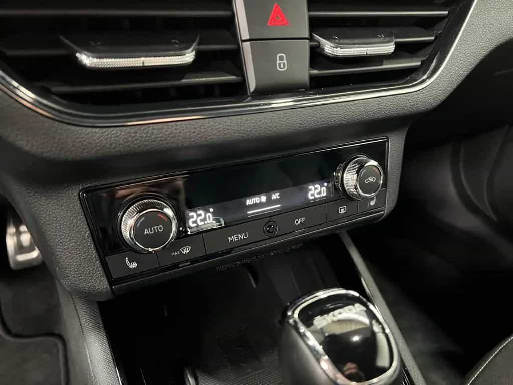 Skoda Scala Sport 1,5TSI DSG *Kamera *LED-SW *Keyless 03/2019-photo-28