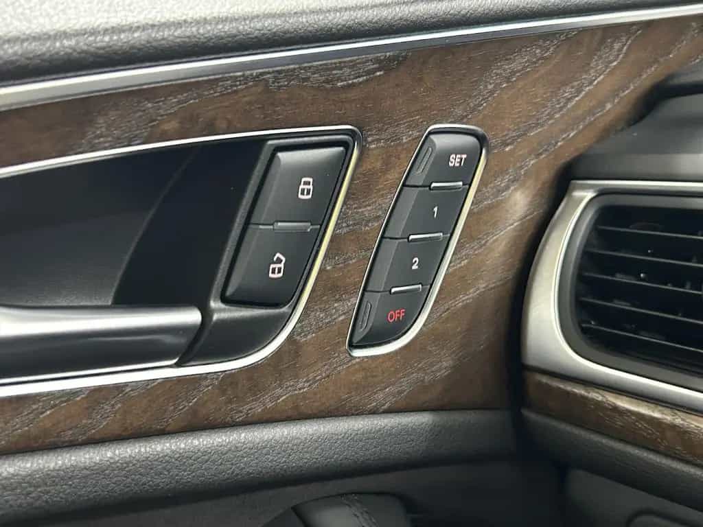 Audi A6 3.0TDI Quattro+AHK+Pano+ACC+Bose+Matrix LED 03/2016-photo-33