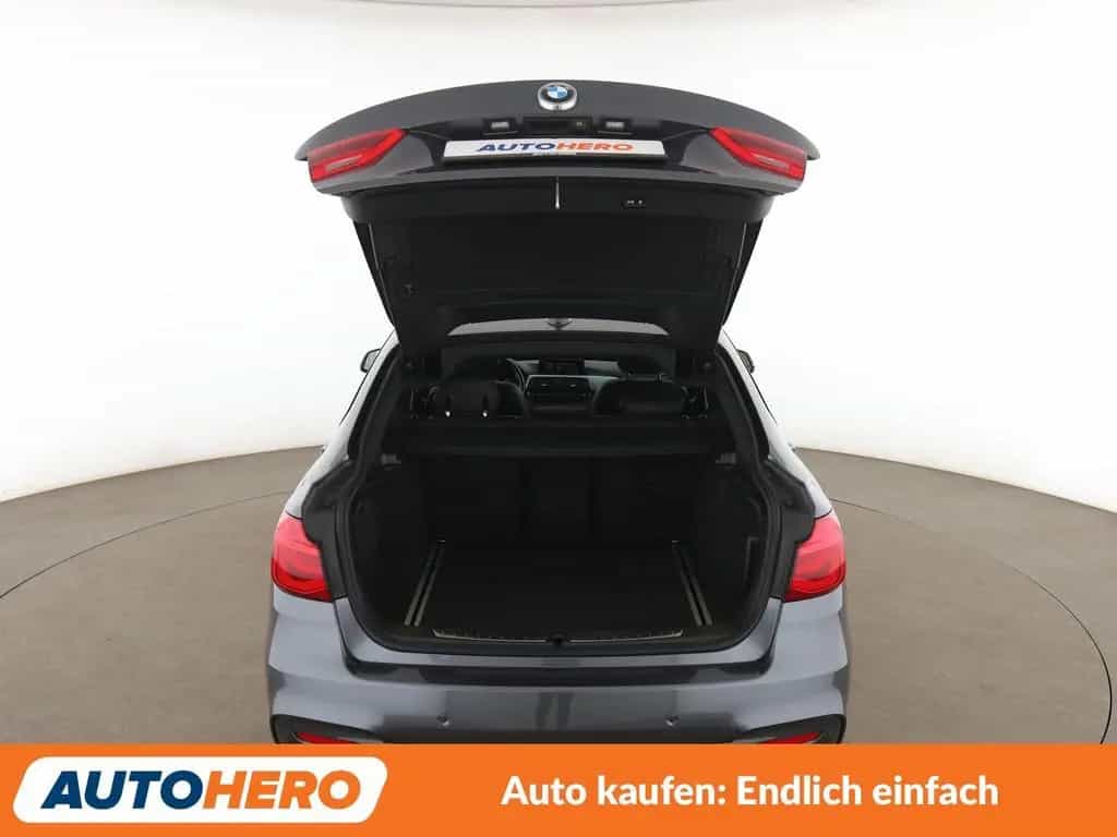 BMW 330 Gran Turismo 330d GT xDrive M Sport Aut.*NAVI*LED*HUD*CAM*PDC 04/2018-photo-16