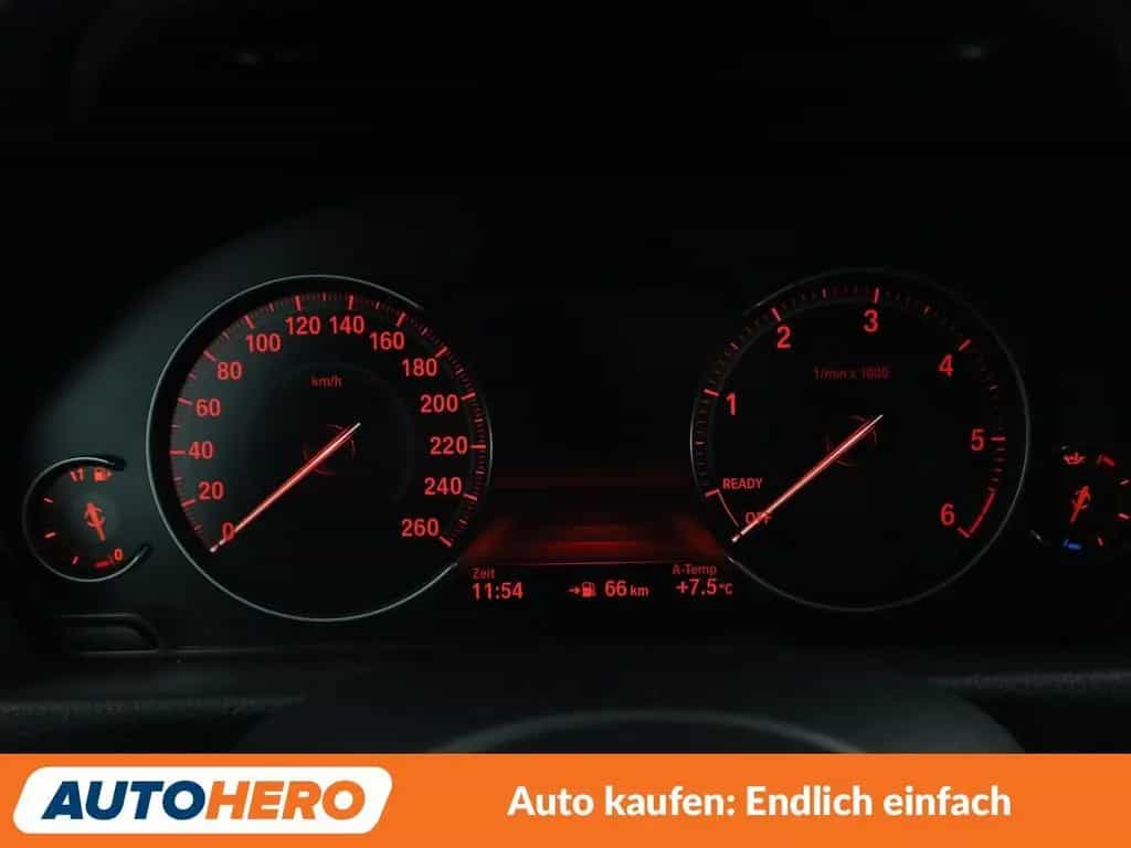 BMW 330 Gran Turismo 330d GT xDrive M Sport Aut.*NAVI*LED*HUD*CAM*PDC 04/2018-photo-19