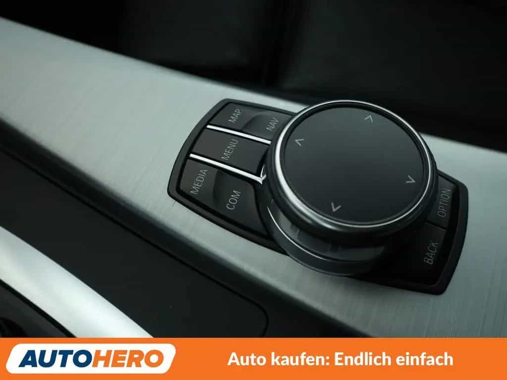 BMW 330 Gran Turismo 330d GT xDrive M Sport Aut.*NAVI*LED*HUD*CAM*PDC 04/2018-photo-27