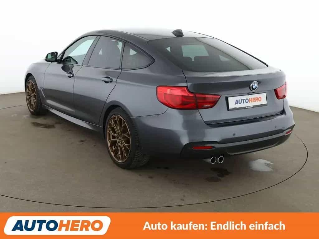 BMW 330 Gran Turismo 330d GT xDrive M Sport Aut.*NAVI*LED*HUD*CAM*PDC 04/2018-photo-3