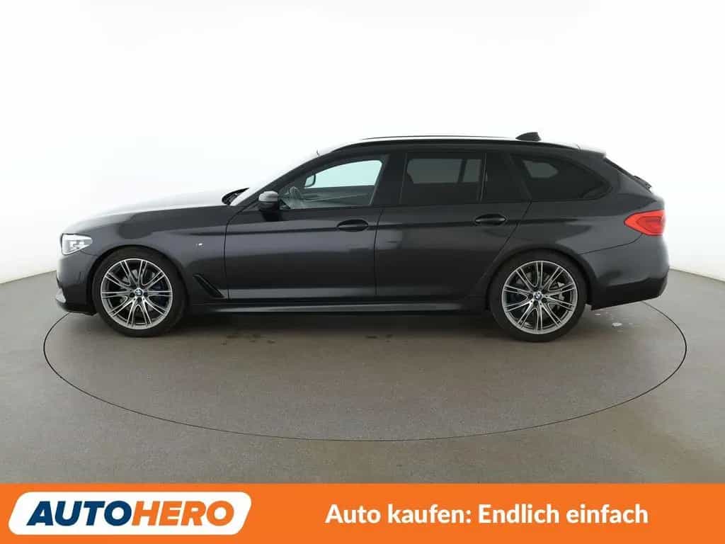 BMW 530 5er 530i M Sport Aut.*NAV*ACC*CAM*PDC*SHZ*ALU* 12/2019-photo-2