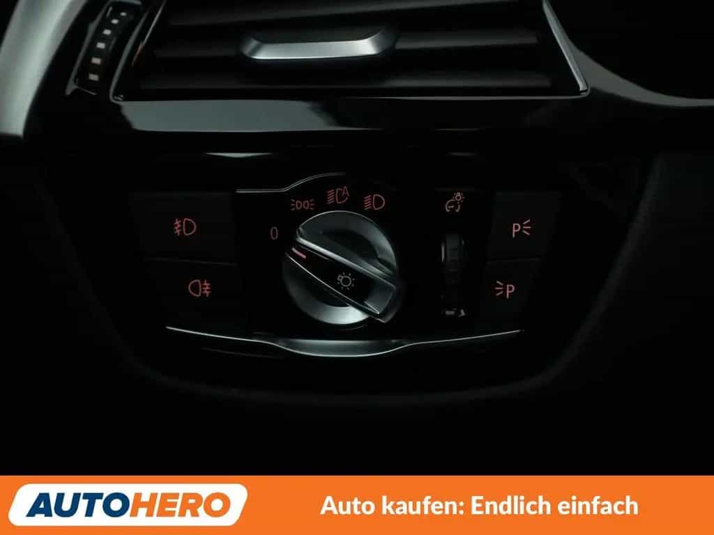 BMW 530 5er 530i M Sport Aut.*NAV*ACC*CAM*PDC*SHZ*ALU* 12/2019-photo-30