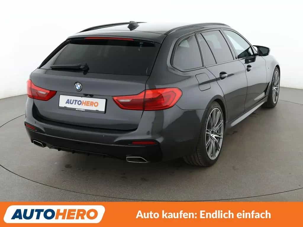 BMW 530 5er 530i M Sport Aut.*NAV*ACC*CAM*PDC*SHZ*ALU* 12/2019-photo-5