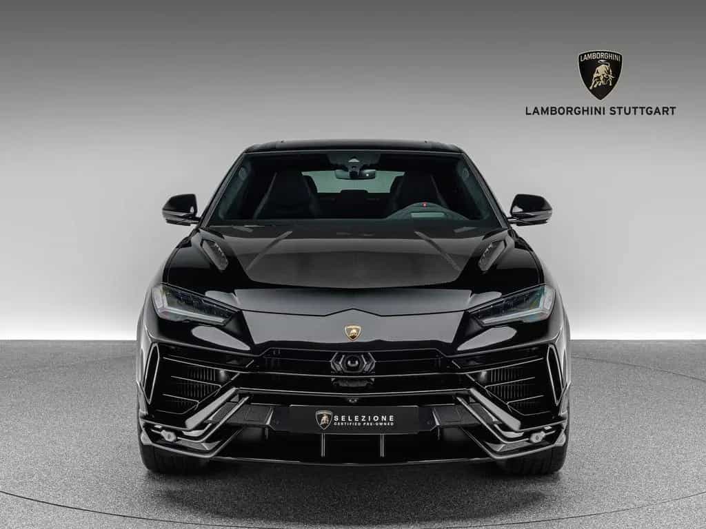 Lamborghini Urus Performante 08/2023-photo-1