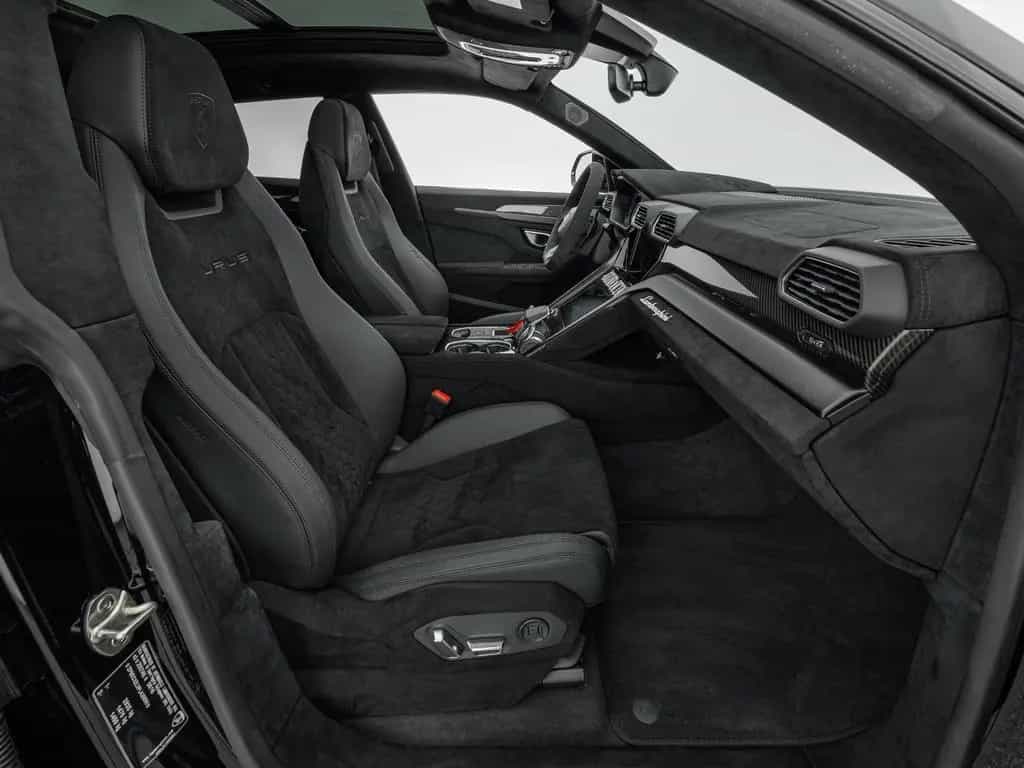 Lamborghini Urus Performante 08/2023-photo-10