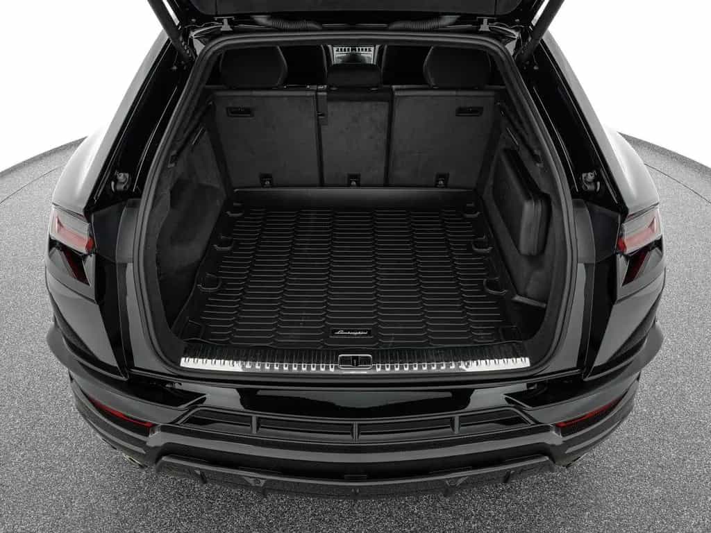 Lamborghini Urus Performante 08/2023-photo-29