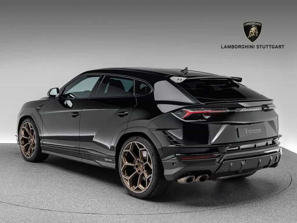 Lamborghini Urus Performante 08/2023-photo-3