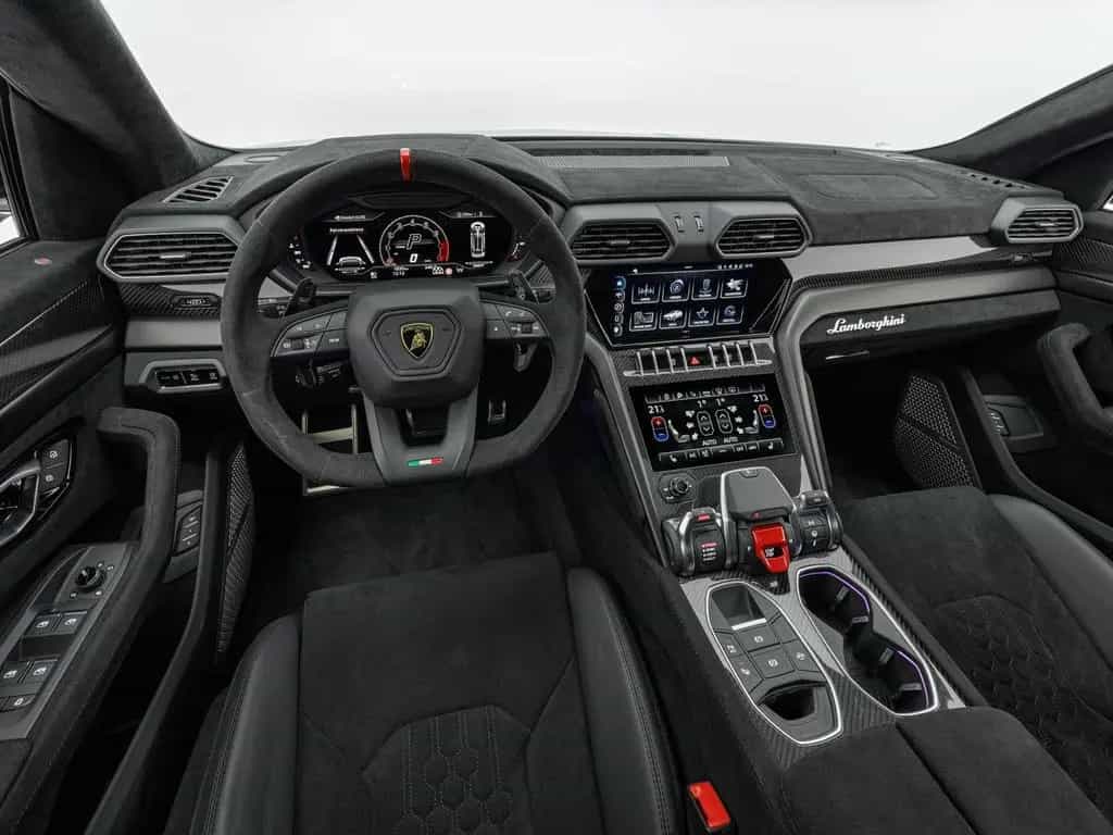 Lamborghini Urus Performante 08/2023-photo-6