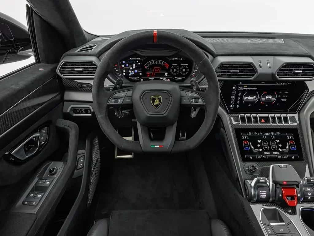 Lamborghini Urus Performante 08/2023-photo-7
