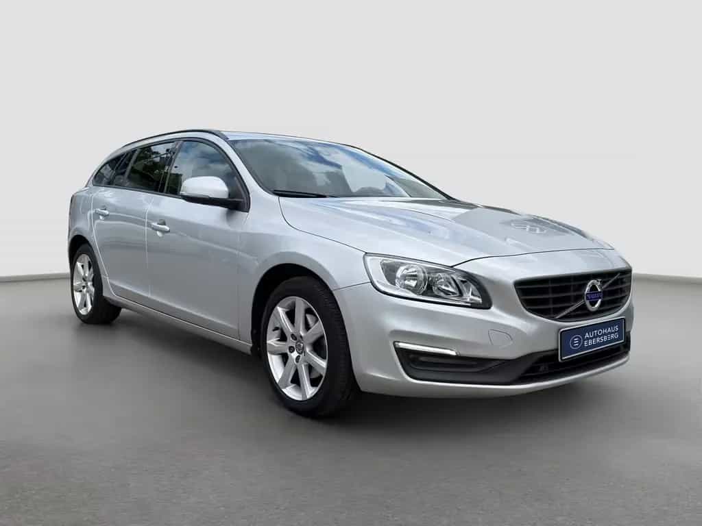 Volvo V60 Kinetic Business virtual Winter DAB PC 11/2017-photo-4