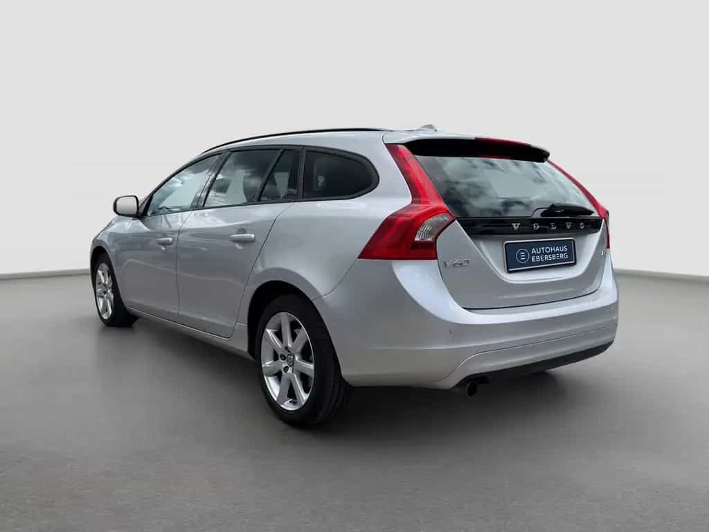 Volvo V60 Kinetic Business virtual Winter DAB PC 11/2017-photo-7