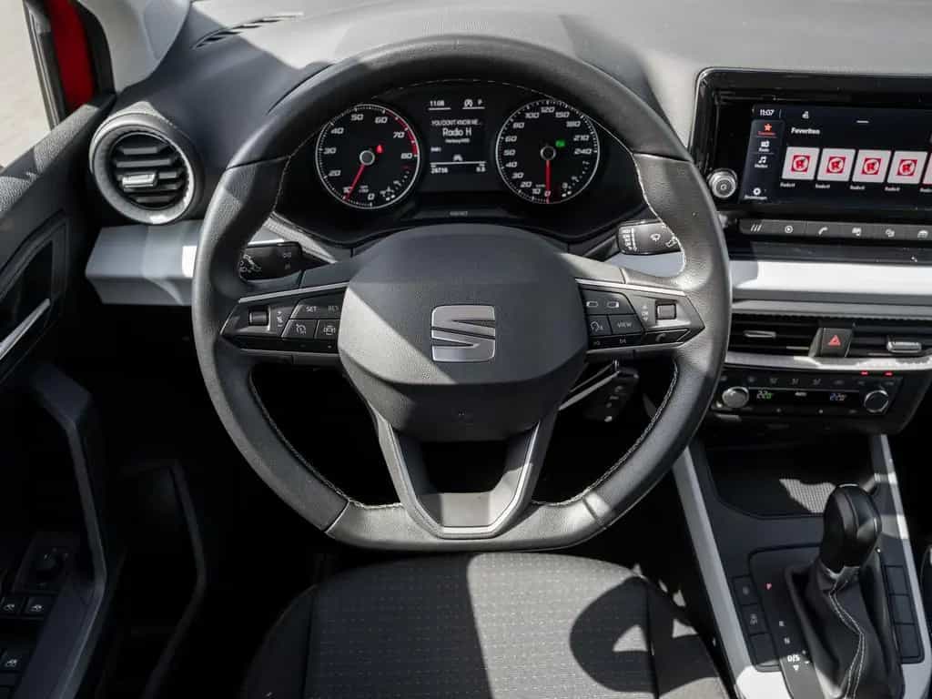 Seat Arona STYLE 1.0 TSI DSG AHK KeyLess KlimaA LED 05/2022-photo-9