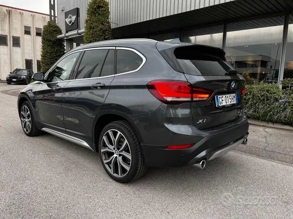 BMW X1 SDRIVE20D XLINE PLUS 190CV 08/2021-photo-10