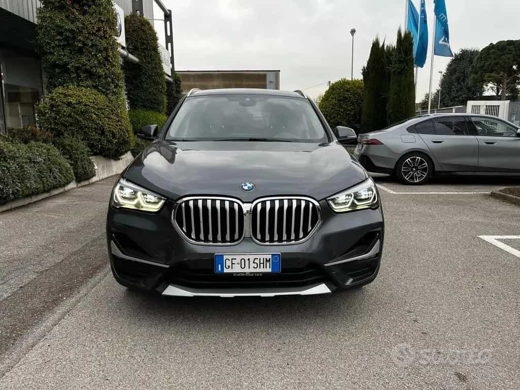 BMW X1 SDRIVE20D XLINE PLUS 190CV 08/2021-photo-2