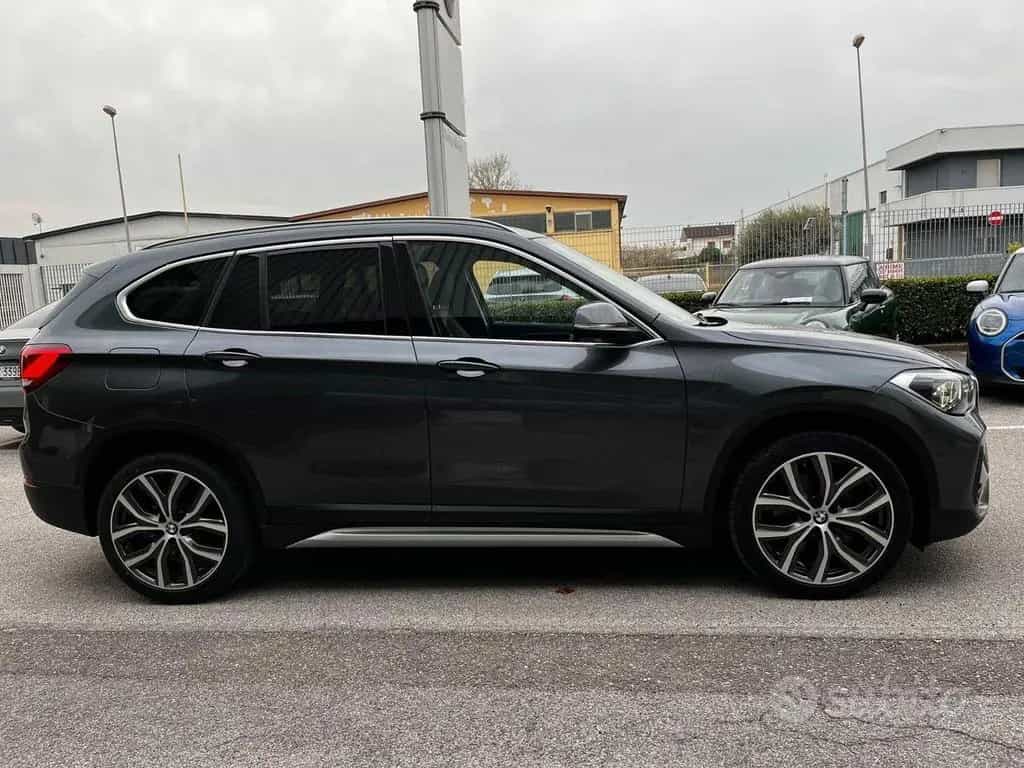 BMW X1 SDRIVE20D XLINE PLUS 190CV 08/2021-photo-6