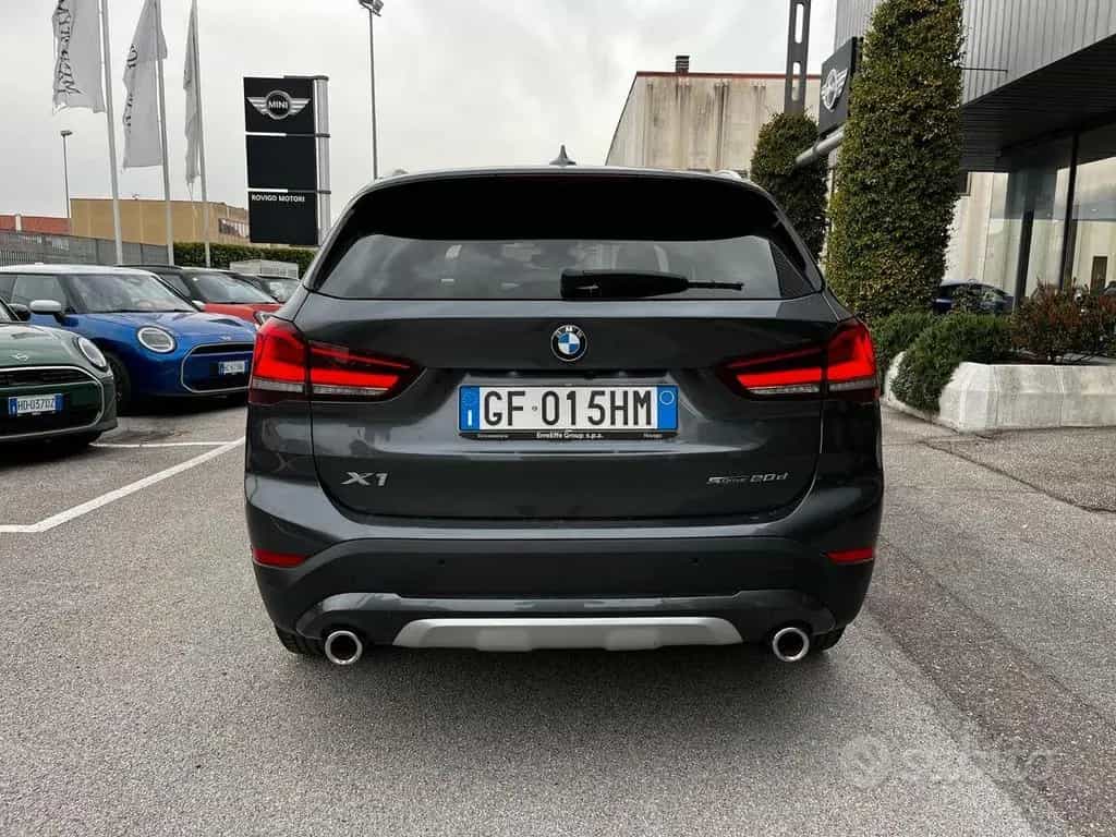BMW X1 SDRIVE20D XLINE PLUS 190CV 08/2021-photo-8