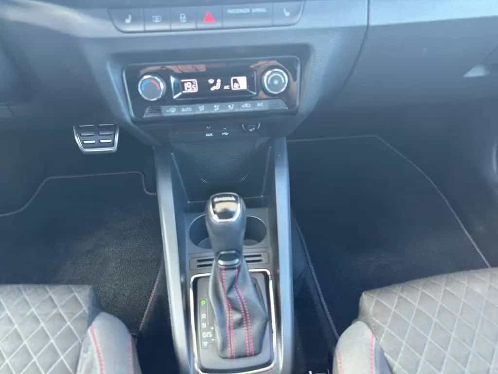 Skoda Fabia EDITION R5 1.4 TSI DSG NAVI+ACC+KAMERA+ 10/2018-photo-12