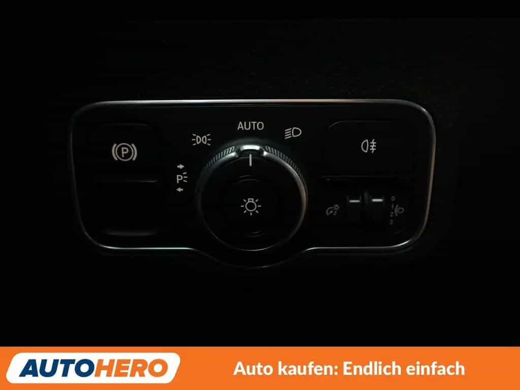 Mercedes-Benz GLB 220 d AMG Line Aut.*NAVI*TEMPO*PDC*SHZ* 02/2021-photo-28