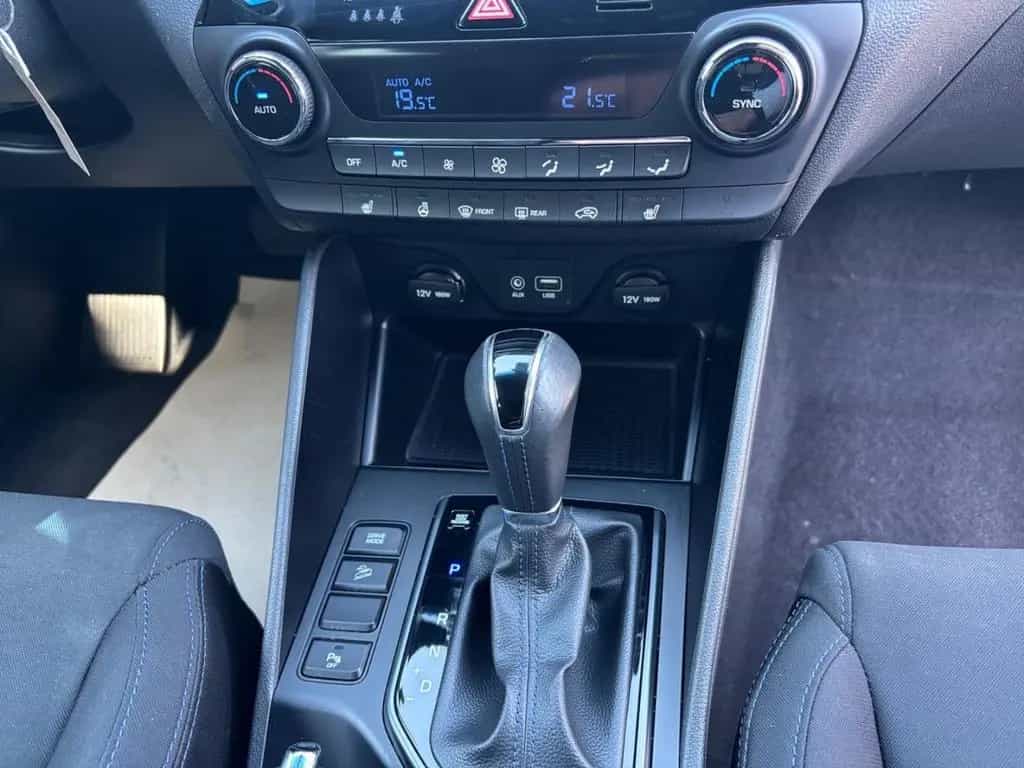Hyundai TUCSON 1.6 Passion* Navi*DAB*SHZ*Lenkrad-HZG*Tot 02/2018-photo-14