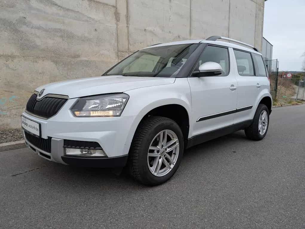 Skoda Yeti 1.4 TSI Sondermod. Outdoor Benzin SUV AHK 05/2017-photo-12
