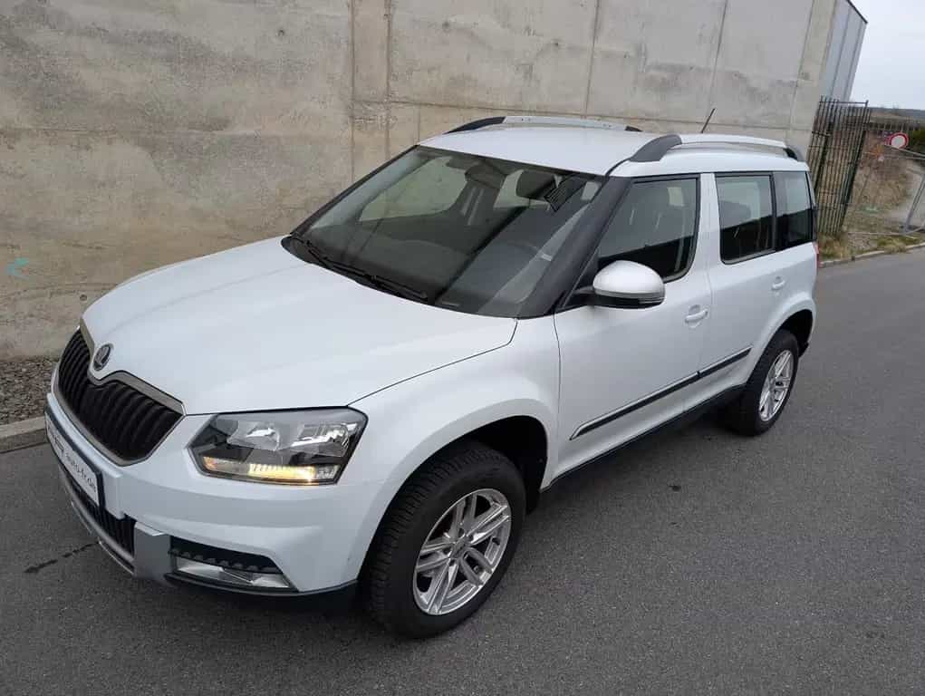 Skoda Yeti 1.4 TSI Sondermod. Outdoor Benzin SUV AHK 05/2017-photo-13
