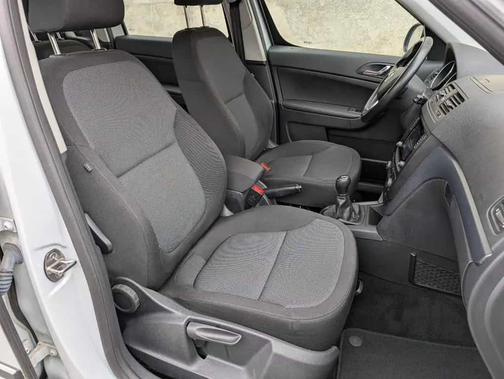 Skoda Yeti 1.4 TSI Sondermod. Outdoor Benzin SUV AHK 05/2017-photo-26