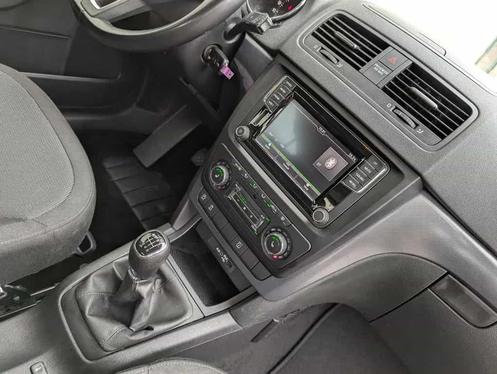 Skoda Yeti 1.4 TSI Sondermod. Outdoor Benzin SUV AHK 05/2017-photo-27