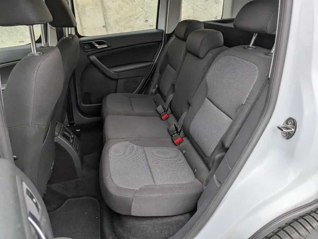 Skoda Yeti 1.4 TSI Sondermod. Outdoor Benzin SUV AHK 05/2017-photo-29