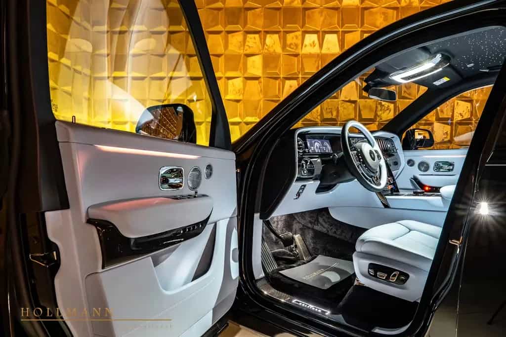 Rolls-Royce Cullinan SERIES II +BLACK BADGE+ 4 SEATS + TV null-photo-7