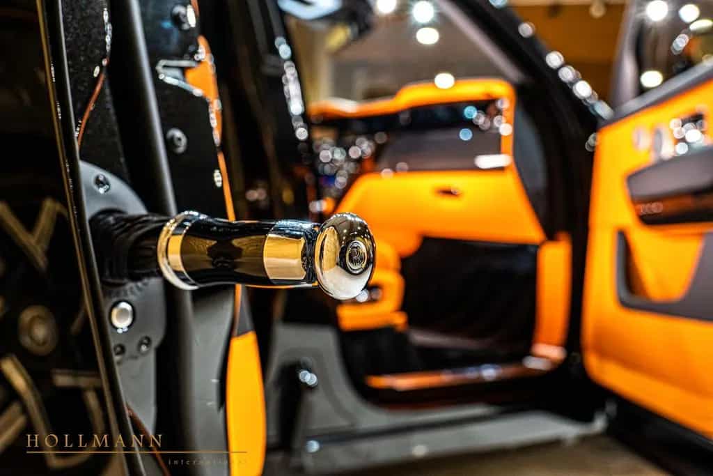 Rolls-Royce Cullinan SERIES II +BLACK BADGE+4 SEATS null-photo-18
