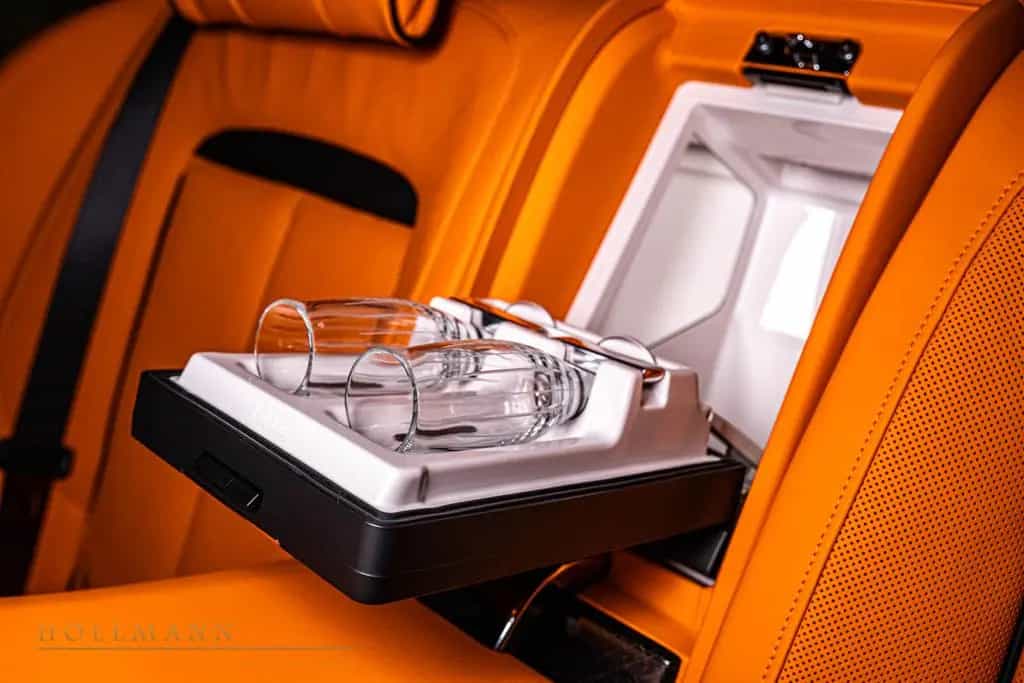 Rolls-Royce Cullinan SERIES II +BLACK BADGE+4 SEATS null-photo-23