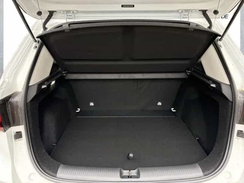 MG ZS 1.5L 5MT COM MY24 el. Sitze Klima 03/2026-photo-26