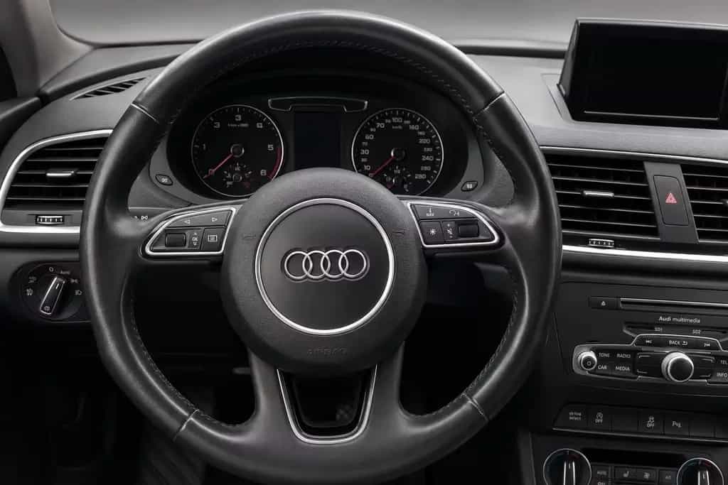 Audi Q3 sport *KLIMAAUTOM.+XENON+NAVI+PDC+SITZHEIZ.* 01/2018-photo-12